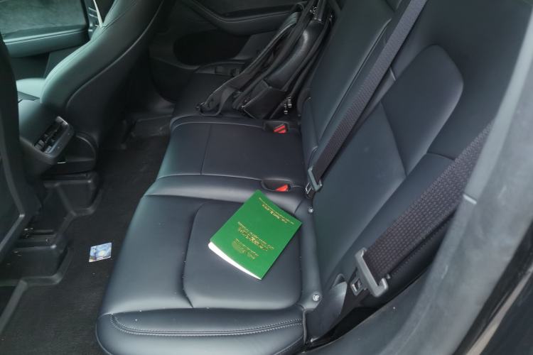 Used Tesla Model Y 2024 Rear-Wheel-Drive Version