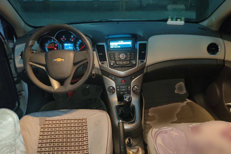 Used Chevrolet Cruze 2015 1.5L Classic SL MT