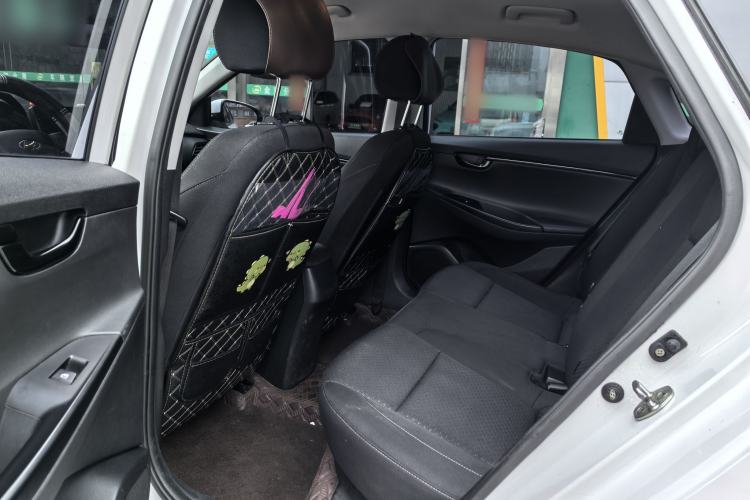 Used Hyundai Celesta 2018 1.6L Automatic GL Enjoyment Edition China VI compliant Interior 3