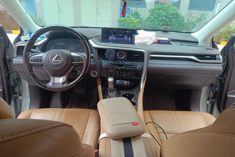 Used Lexus RX 2016 450h Four-Wheel Drive Luxury Edition Center Console