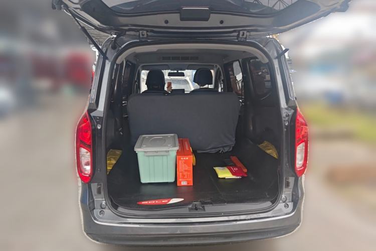 Used Wuling Hongguang New Energy 2025 Extended-Range Hybrid 50 km Standard Version
