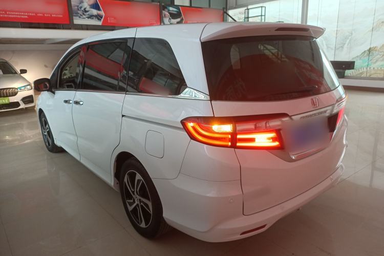 Used Honda Odyssey 2017 2.4L Luxury Edition
