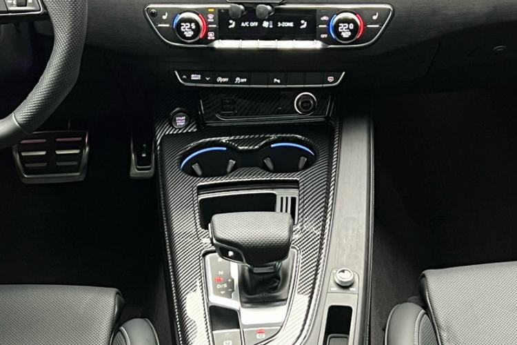 Used Audi A4L 2024 40 TFSI Luxury Dynamic Edition
