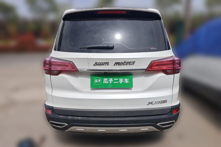 Used SWM X3 2017 1.6L Manual Fashion Model
