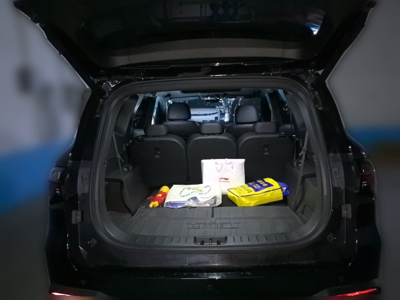 Geely Auto Haoyue L 2023 2.0T DCT Prestige Edition — снимка 19