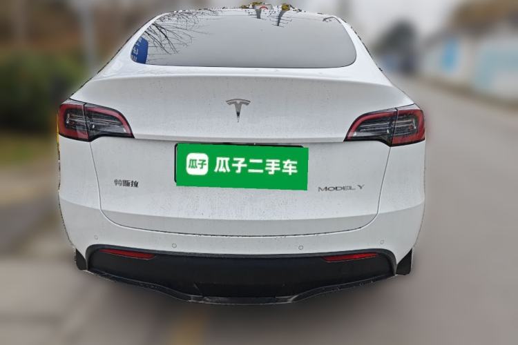 Used Tesla Model Y 2023 Rear-Wheel-Drive Version
