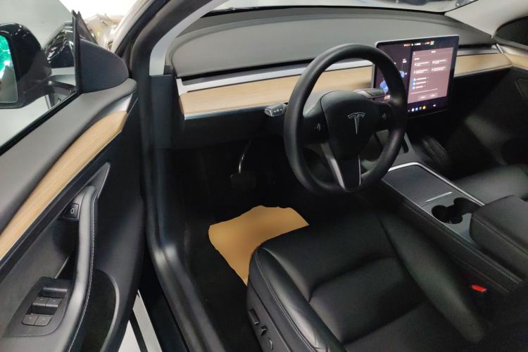 Used Tesla Model Y 2021 Standard Range Rear-Wheel Drive Version Driver Seat