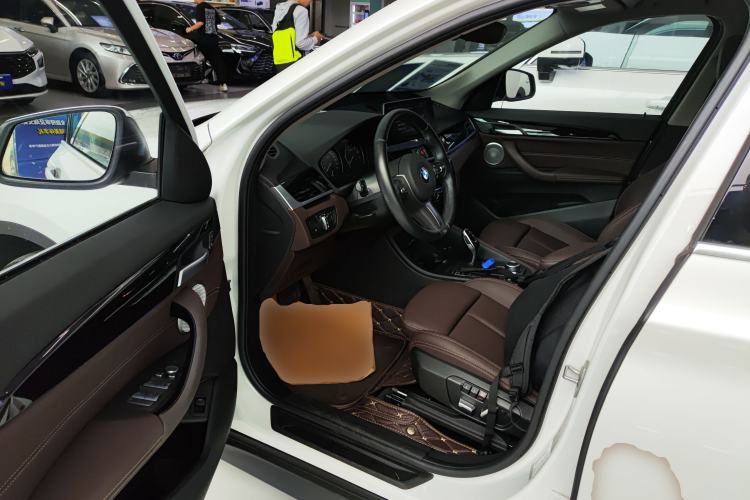 Used BMW X1 2022 sDrive25Li Leading Model
