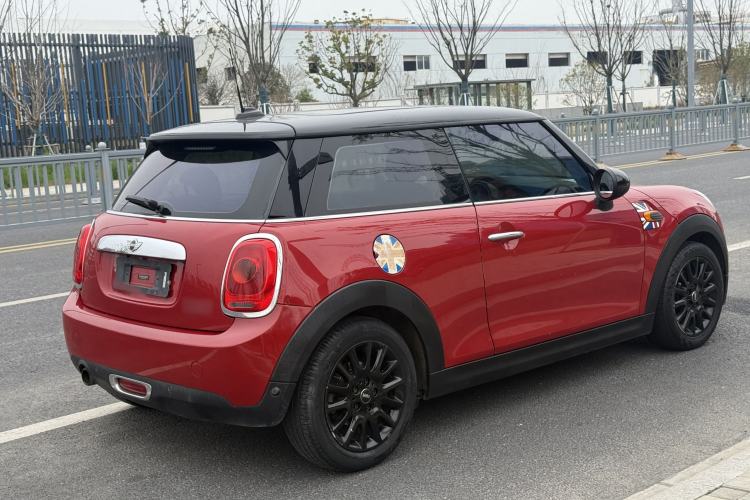 Used MINI 2014 1.5T COOPER Fun
