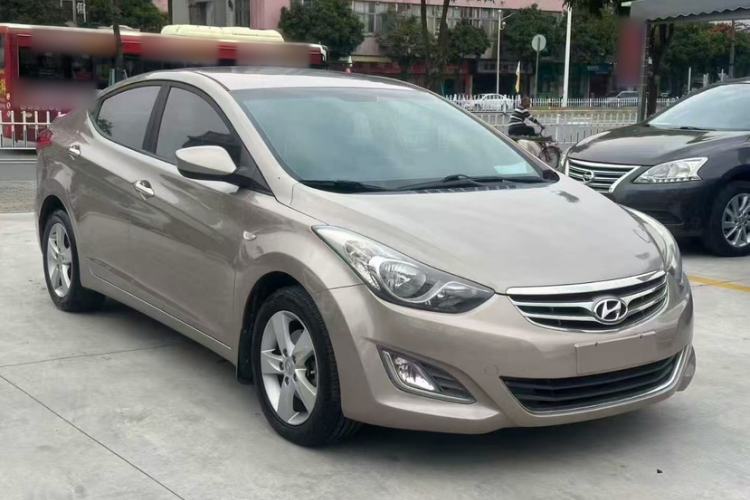 Used Hyundai Elantra (5th Generation / Langdong) 2012 1.6L Automatic Fashion Edition Exterior 6
