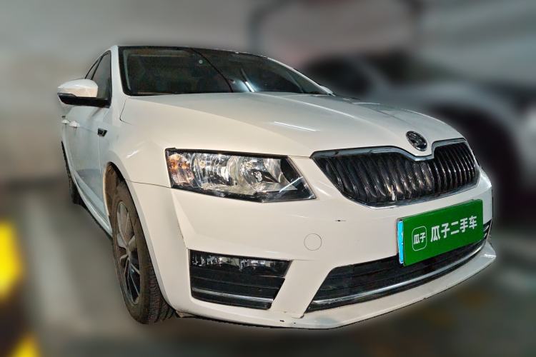 Used Skoda Octavia 2016 1.6L Automatic Smart Drive Edition
