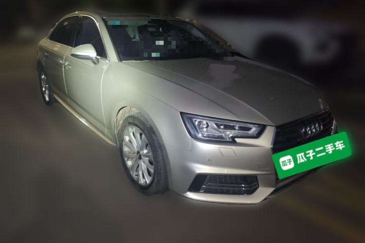 Used Audi A4L 2019 40 TFSI Ambition China VI Front Right 45 Deg