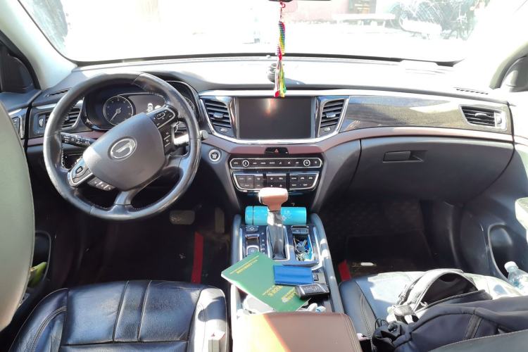 Used GAC Trumpchi GS8 2017 320T Two-Wheel Drive Luxury Smart Connectivity Version (7 Seats)