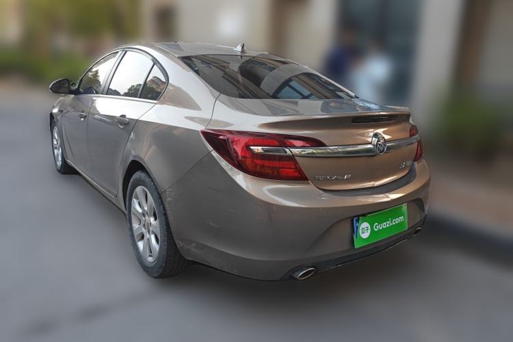 Used Buick Regal 2015 1.6T Leading Technology Model Rear Left 45 Deg