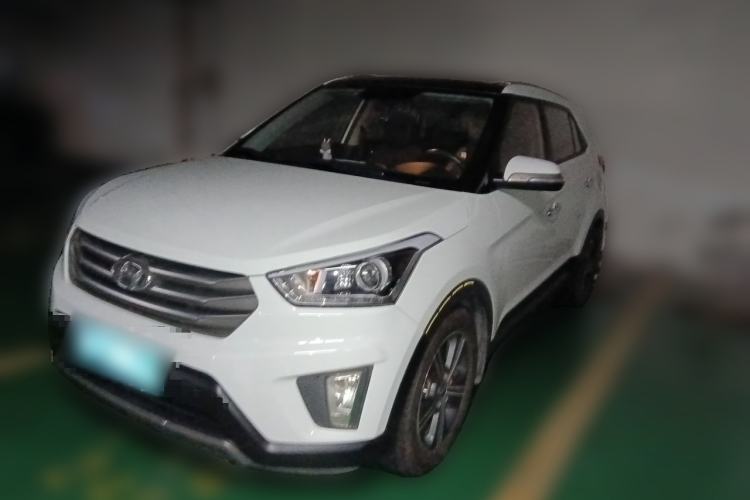 Used Hyundai ix25 2015 1.6L Automatic Two-Wheel-Drive Deluxe DLX Model