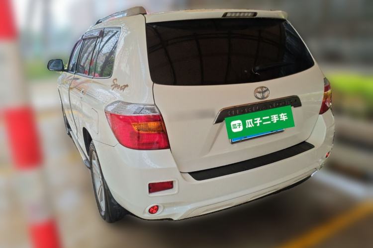 Used Toyota Highlander 2011 2.7L Two-Wheel Drive 5-Seater Sport Edition
