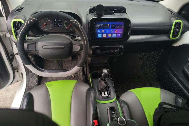 Used Roewe Clever 2021 302 km New Four-Seater Super-Efficient Version