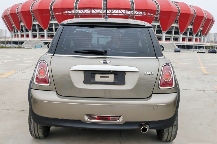 Used MINI 2011 1.6L ONE