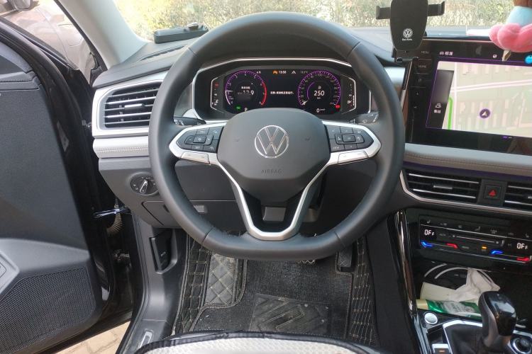 Used Volkswagen Tayron 2024 330TSI Two-Wheel Drive R-Line High-Energy Version