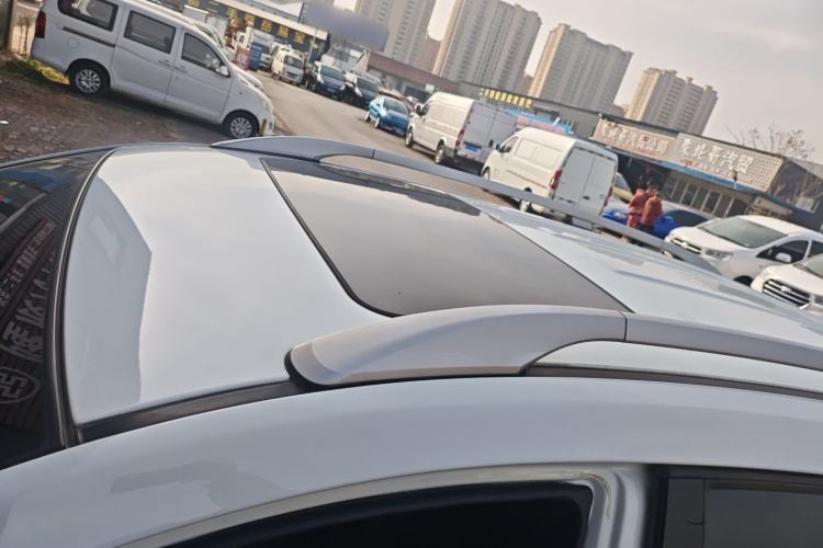 Used Chevrolet Captiva 2015 2.4L Two-Wheel Drive Urban Version 7 Seats
