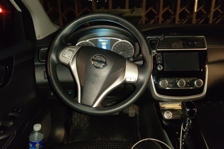 Used Nissan Tiida 2016 1.6L CVT Smart Drive Edition
