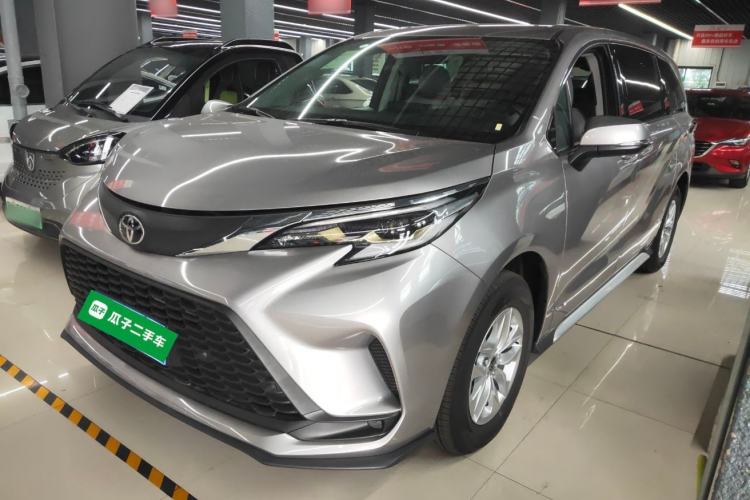 Used Toyota Granvia 2024 2.5L Hybrid Comfort Edition