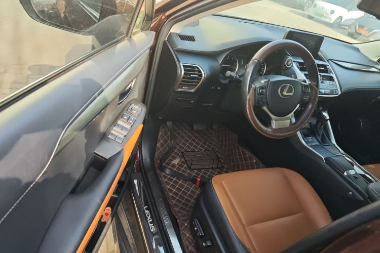 Used Lexus NX 2018 300 Front-Drive Freeline Edition