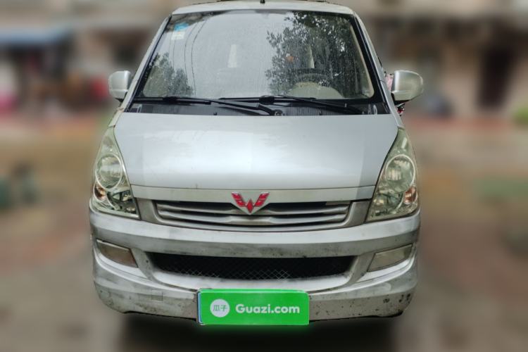 Used Wuling Rongguang 2014 1.2L S Base Model
