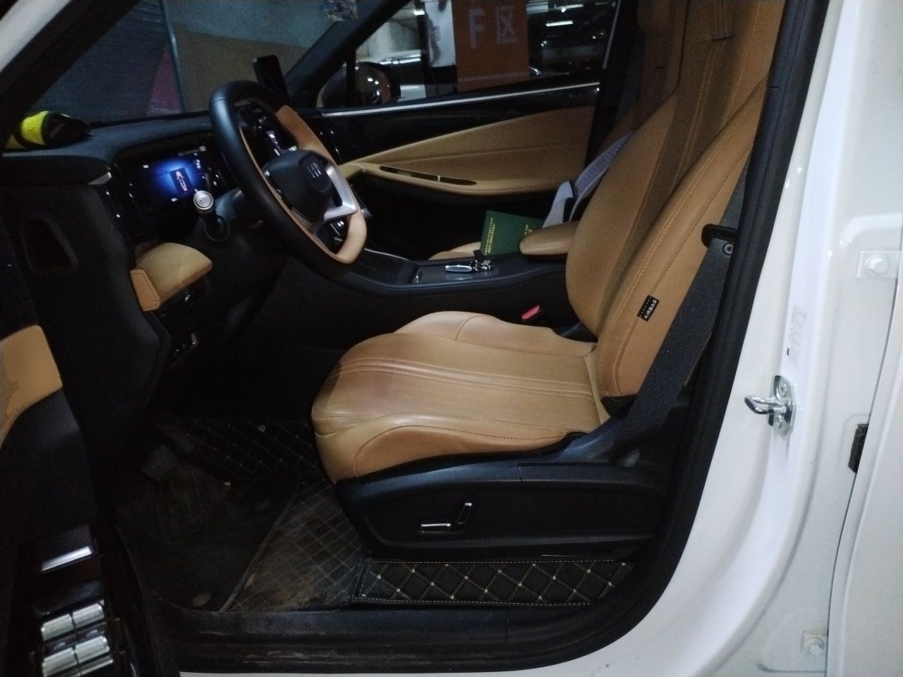 Geely Galaxy L7 2023 1.5T 115 km PLUS — снимка 15