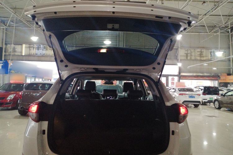 Used Hyundai Tucson 2015 1.6T Dual-Clutch Two-Wheel-Drive Smart Model
