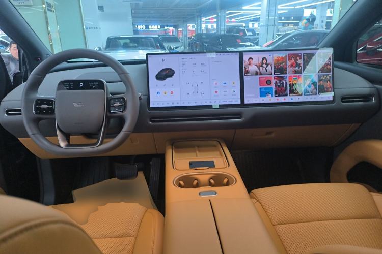 Used Li Auto Li Auto i6 2025 Model Four-Wheel-Drive Standard Type