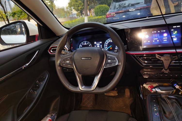 Used Oshan X5 2021 1.6L CVT Luxury Version