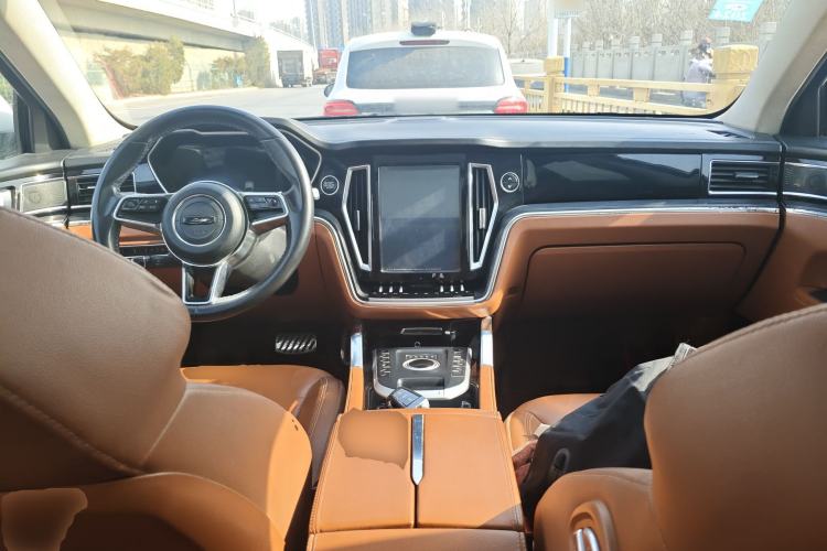 Used Zotye T700 2017 1.8T Dual-Clutch Prestige Model
