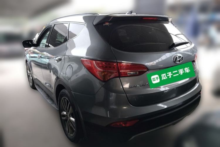 Used Hyundai Santa Fe Classic 2013 3.0L Four-Wheel Drive Luxury Edition 7 Seats Euro IV Rear Left 45 Deg