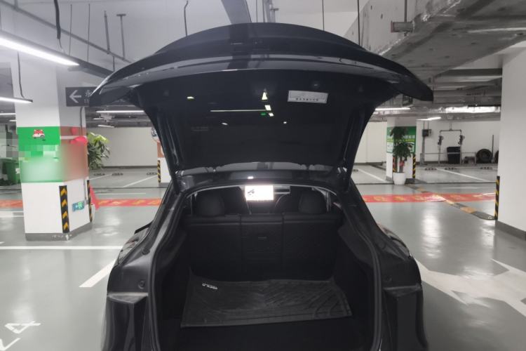 Used Tesla Model Y 2025 Rear-Wheel Drive First Edition
