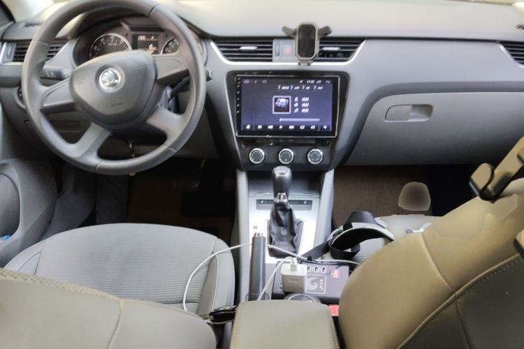 Used Skoda Octavia 2015 1.6L Automatic Yijie Edition
