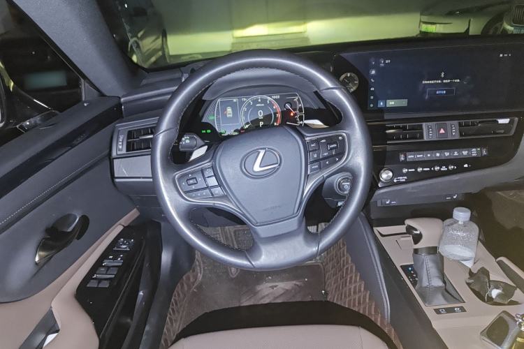 Used Lexus ES 2022 300h Excellence Edition