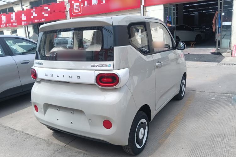 Used Wuling Hongguang MINIEV 2024 3rd Generation 215km Youth Edition Rear Right 45 Deg