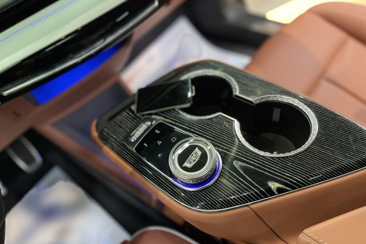 Used Cadillac OPTIQ 2024 Four-Wheel Drive Long-Range Version
