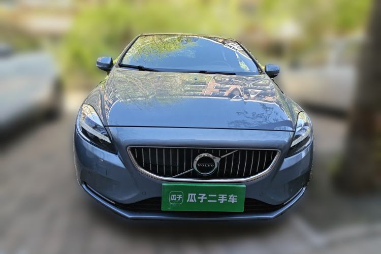 Used Volvo V40 2017 T3 Zhiya Edition Front