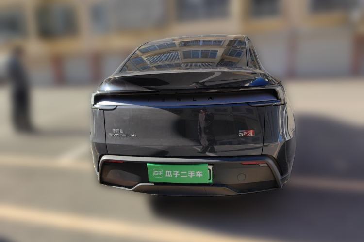 Used Tesla Model Y 2025 Long-Range All-Wheel Drive First Edition
