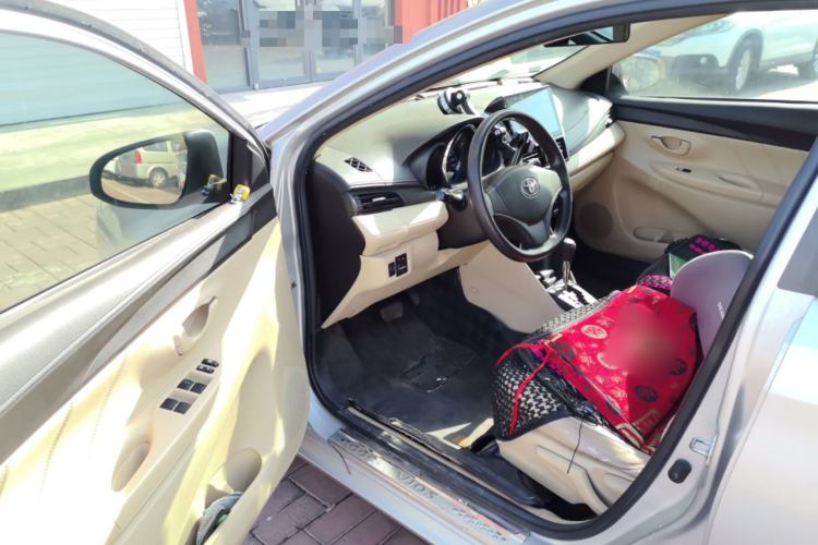 Used Toyota Vios 2014 1.3L Automatic Standard Edition Driver Seat