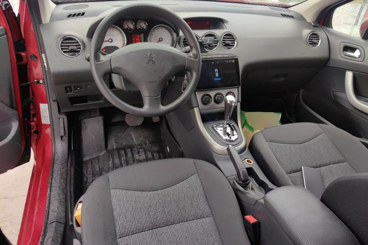 Used Peugeot 408 2011 1.6L Automatic Comfort Edition
