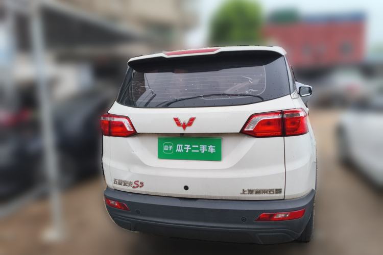 Used Wuling Hongguang S3 2018 1.5L Manual Comfort Model China V Standard Rear