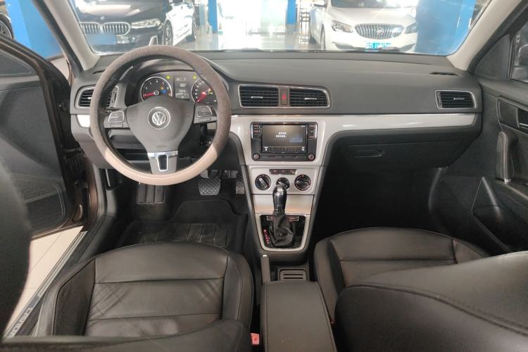 Used Volkswagen Gran Lavida 2013 1.6L Automatic Comfort Model