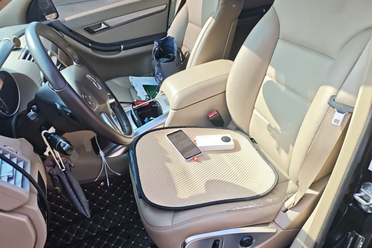 Used Mercedes-Benz R-Class 2011 R 300 L Business Model