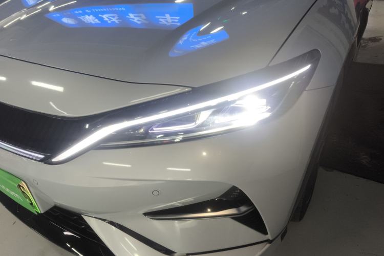 Used BYD Song L EV 2025 Intelligent Driving Version 662 km LiDAR Excellence Edition
