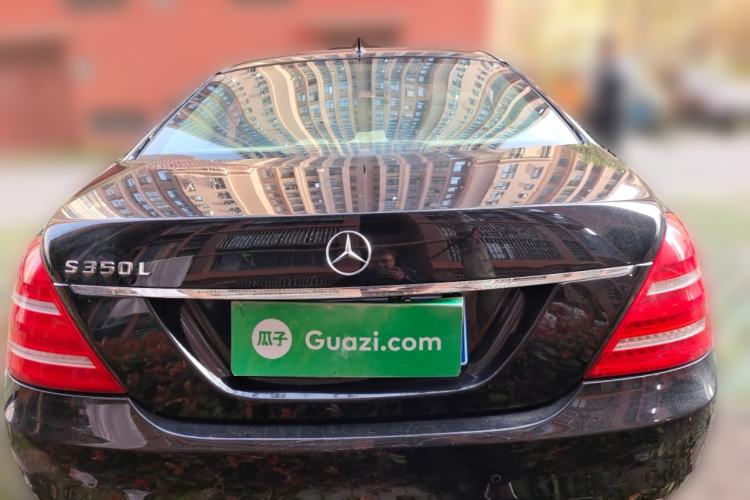 Used Mercedes-Benz S-Class 2012 S 300 L Business Standard Model
