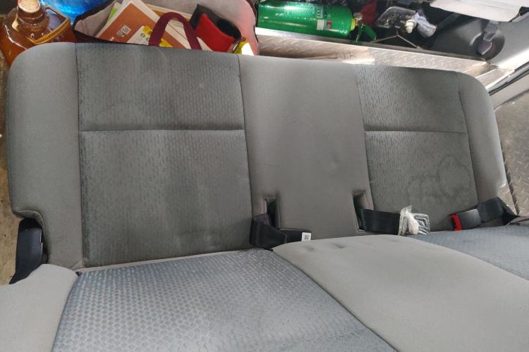 Used Foton Toano 2024 Joyear Multi-Function 2.0T Manual Long-Wheelbase Mid-Roof Model with Single Rear Tire Available in 5/6/7/9-Seater Configurations