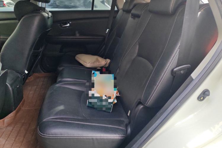 Used BYD S6 2014 2.0L Manual Luxury 5-Seater